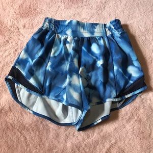 Lululemon Hotty Hot Shorts Size 2